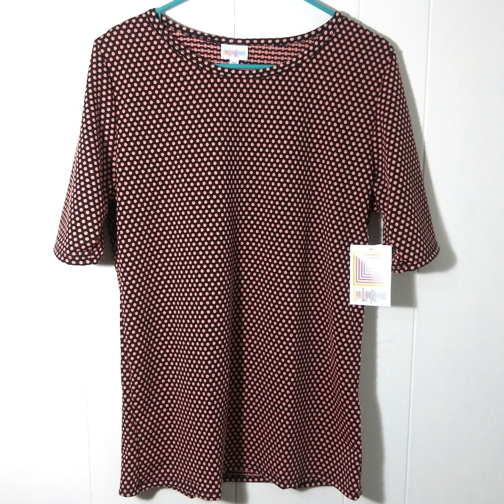 NWT LulaRoe Gigi Polka Dot Top